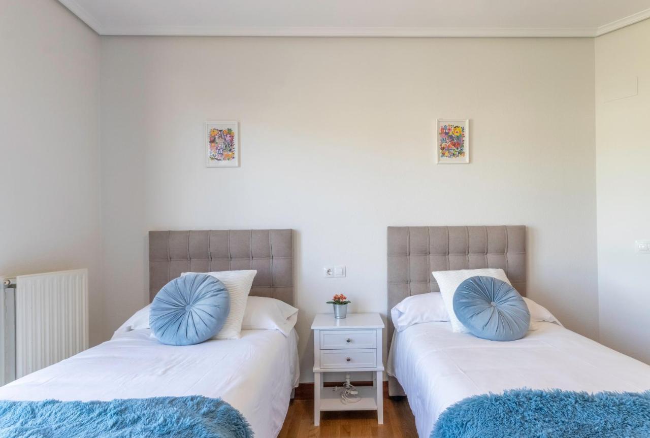Confort Junto A La Ria De Barakaldo Exteriér fotografie